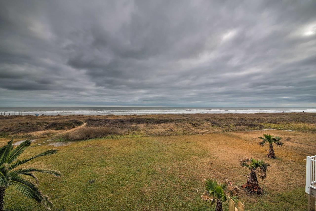 Galveston Beach House With Private Deck And Gulf Views Exterior photo